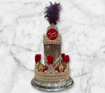 Beautiful Taaj , Mehndi WIth Sehra Jhule Lal Shahbaz Qalandar RA 